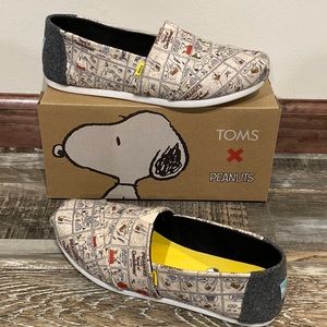 ❤️PEANUTS SNOOPY TOMS